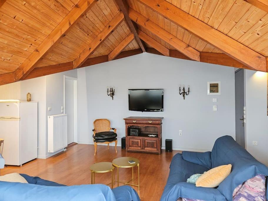 Sunny & Comfy Studio In The Heart Of Preveza Eksteriør bilde